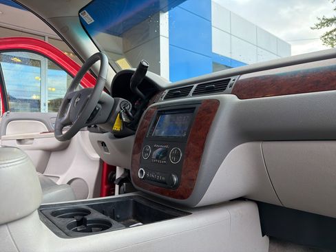 Used 2012 Chevrolet Silverado 2500 LTZ image 36