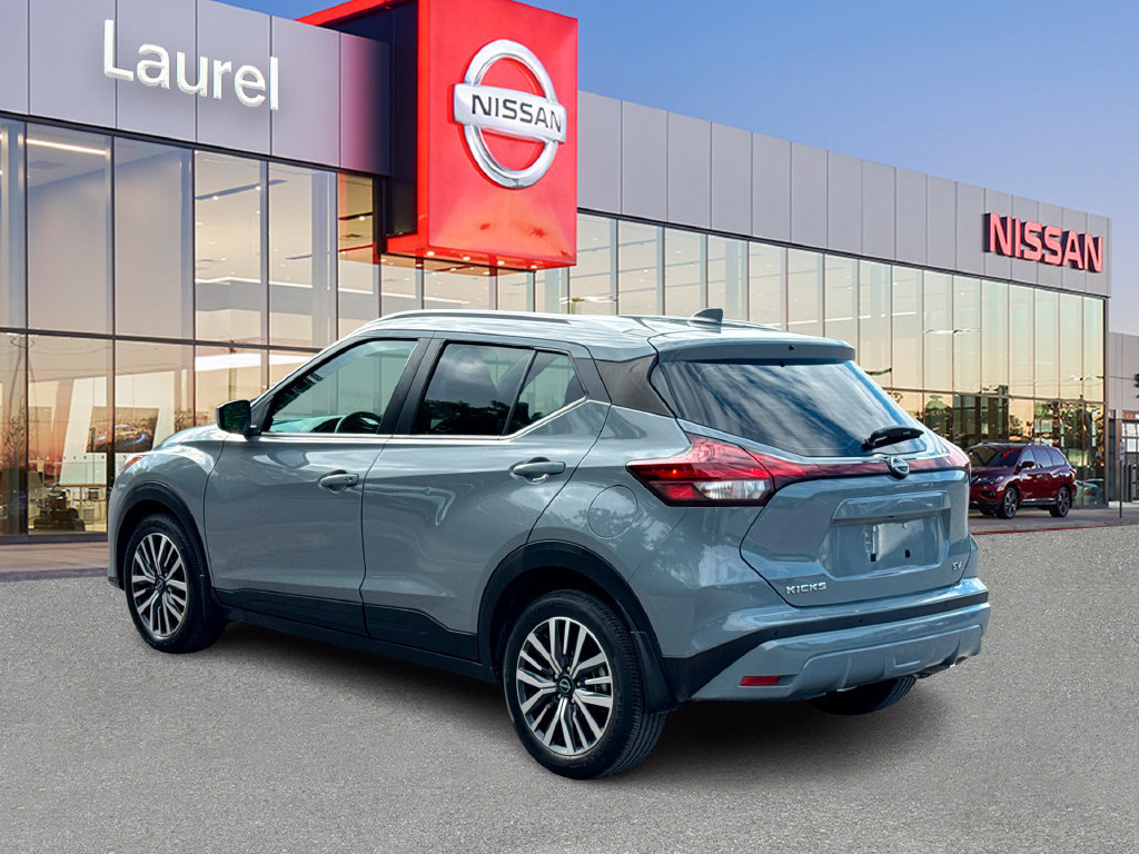 Used 2023 Nissan Kicks SV FWD image 4