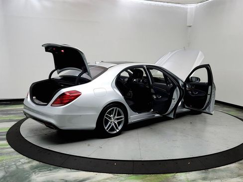 Used 2015 Mercedes-Benz S 550 4MATIC Sedan image 11