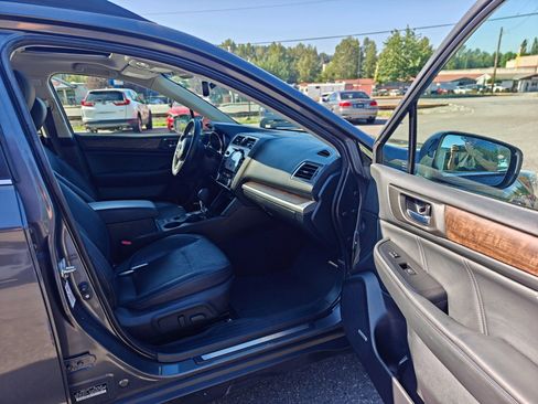 Used 2018 Subaru Outback 2.5i Limited AWD/4WD image 24