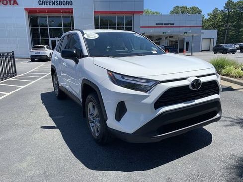 Certified 2025 Toyota RAV4 LE AWD/4WD image 2