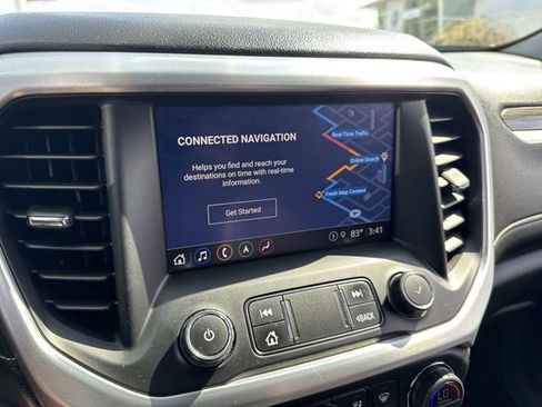 Used 2021 GMC Acadia SLT w/ Elevation Edition image 14