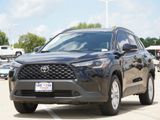 Used 2022 Toyota Corolla Cross LE image 4