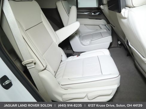 Used 2021 GMC Yukon Denali w/ Denali Premium Package AWD/4WD image 31