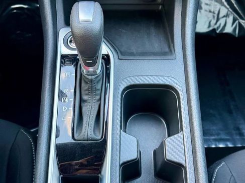 Used 2024 Nissan Sentra SV image 16