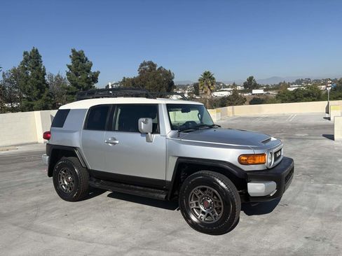 Used 2007 Toyota FJ Cruiser 4WD image 36