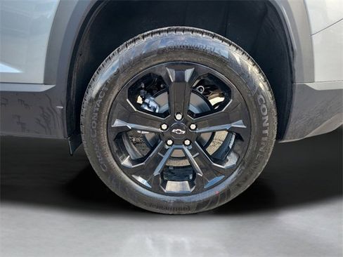 New 2026 Chevrolet Equinox LT w/ Midnight Edition image 11