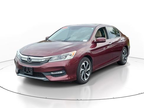 Used 2017 Honda Accord EX image 3