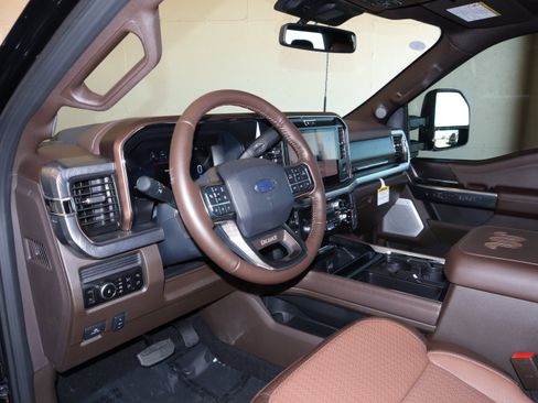 New 2026 Ford F350 King Ranch w/ FX4 Off-Road Package image 23