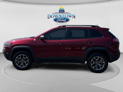 Used 2021 Jeep Cherokee Trailhawk w/ Comfort/Convenience Group AWD/4WD image 6