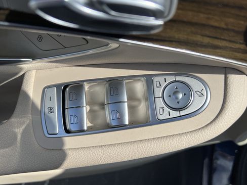 Used 2016 Mercedes-Benz GLC 300 image 15