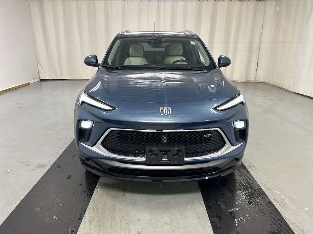 Certified 2024 Buick Encore GX Sport Touring AWD/4WD image 3