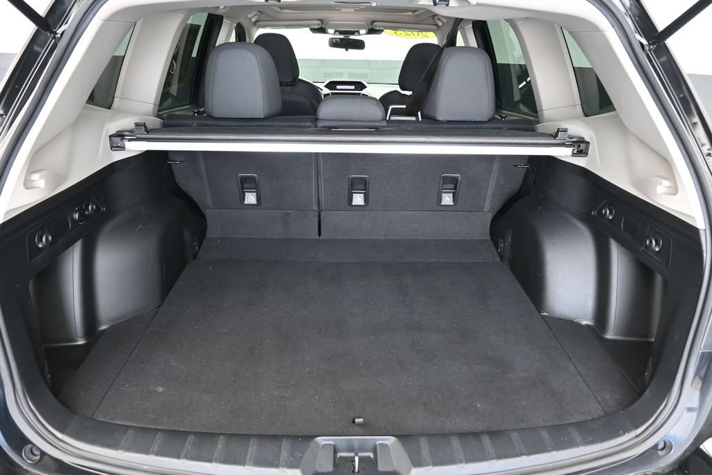 Used 2023 Subaru Forester Premium AWD/4WD image 23
