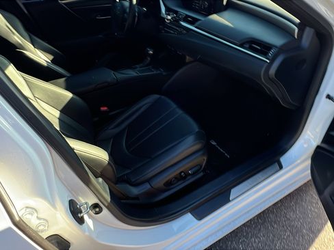 Used 2020 Lexus ES 350 F Sport w/ Accessory Package 2 image 21