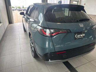 Used 2027 Honda HR-V EX-L video 3