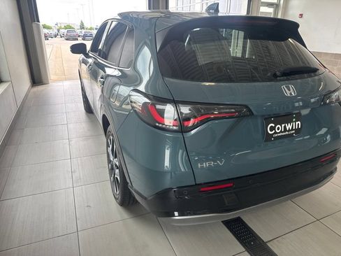 Used 2027 Honda HR-V EX-L image 3