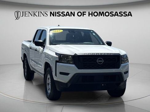 Used 2022 Nissan Frontier S w/ Technology Package RWD image 2