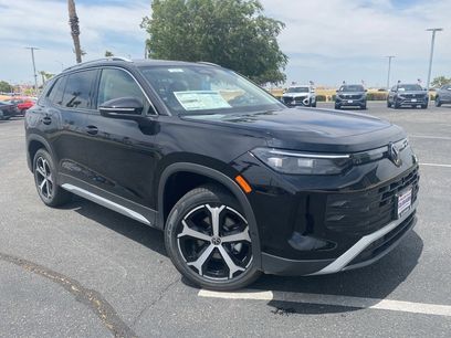 New 2025 Volkswagen Tiguan SE