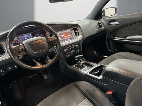 Used 2023 Dodge Charger SXT RWD image 13