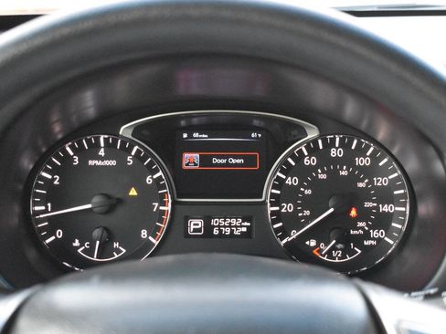 Used 2014 Nissan Altima 2.5 S w/ Sport Value Package image 23