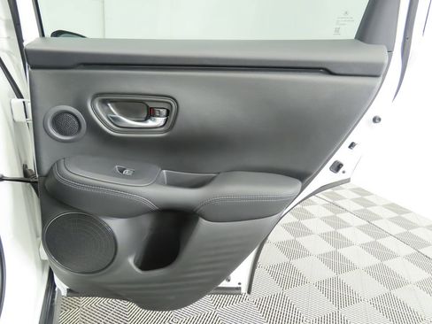 Certified 2025 Acura ADX FWD image 28