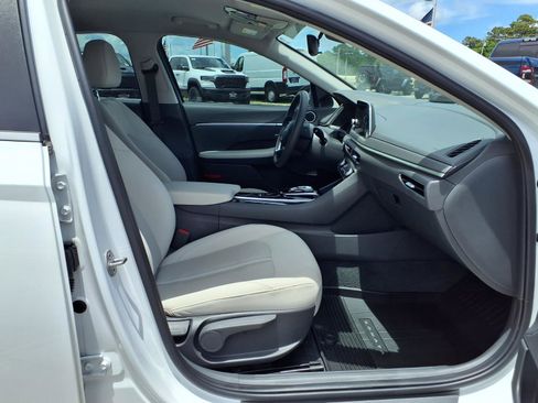 Used 2023 Hyundai Sonata SEL FWD image 7