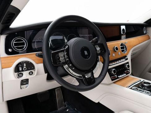 Certified 2021 Rolls-Royce Ghost image 14