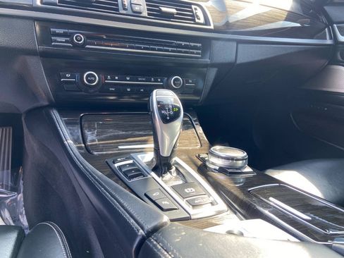 Used 2016 BMW 550i Sedan RWD image 16