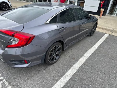 Used 2020 Honda Civic Sport image 13