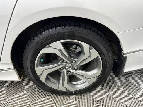 Used 2018 Honda Accord EX-L image 20