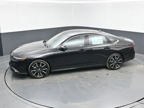 New 2026 Honda Accord Touring image 34