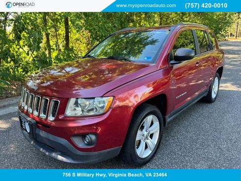 Used 2012 Jeep Compass Sport FWD image 1