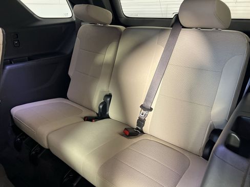 Used 2023 Chevrolet Traverse LS w/ Safety Package image 26