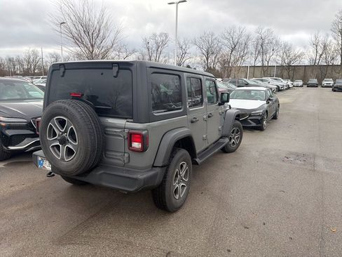 Used 2021 Jeep Wrangler Unlimited Sport image 16