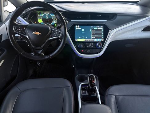 Used 2019 Chevrolet Bolt Premier w/ Infotainment Package image 12