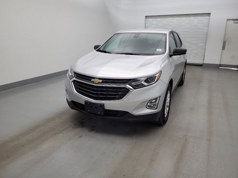Used 2021 Chevrolet Equinox LS AWD/4WD image 15