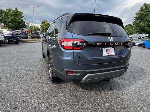 Used 2026 Honda Pilot TrailSport image 6