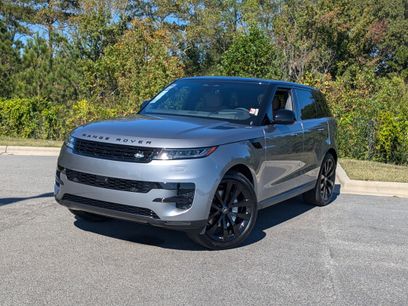 New 2025 Land Rover Range Rover Sport SE