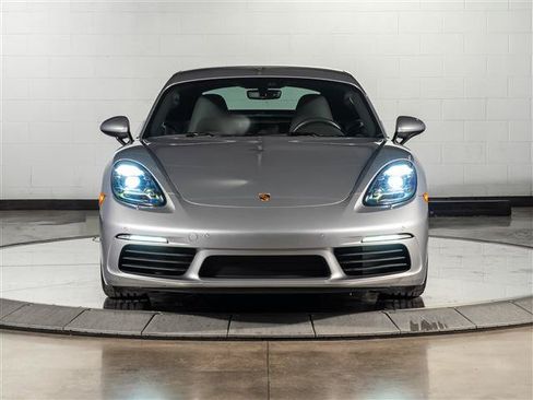 Certified 2021 Porsche 718 Cayman S RWD image 6
