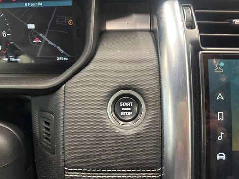 Used 2022 Land Rover Discovery HSE R-Dynamic image 18