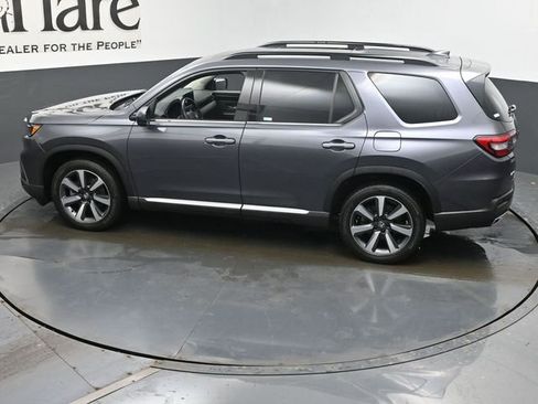 Used 2023 Honda Pilot Touring image 43
