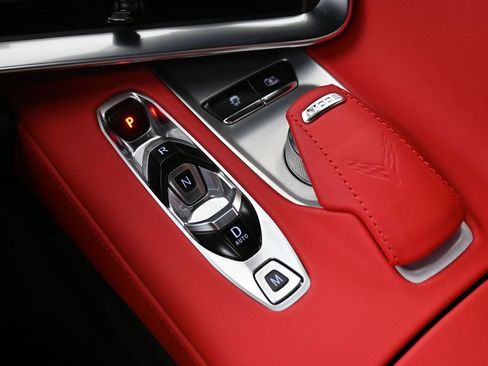 Used 2022 Chevrolet Corvette Stingray Preferred Cpe w/ Z51 Performance Package RWD image 22