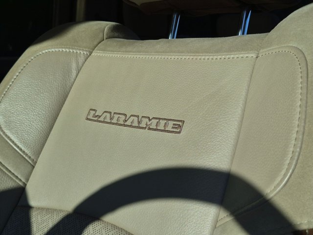 Used 2020 RAM 3500 Laramie AWD/4WD image 10