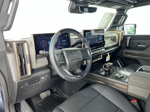 Used 2025 GMC Hummer EV 3X w/ LPO, Cargo Utility Package image 10