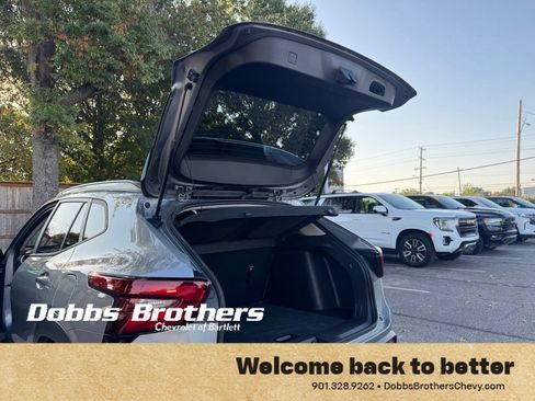 Used 2025 Chevrolet Trax ACTIV w/ Driver Confidence Package FWD image 35
