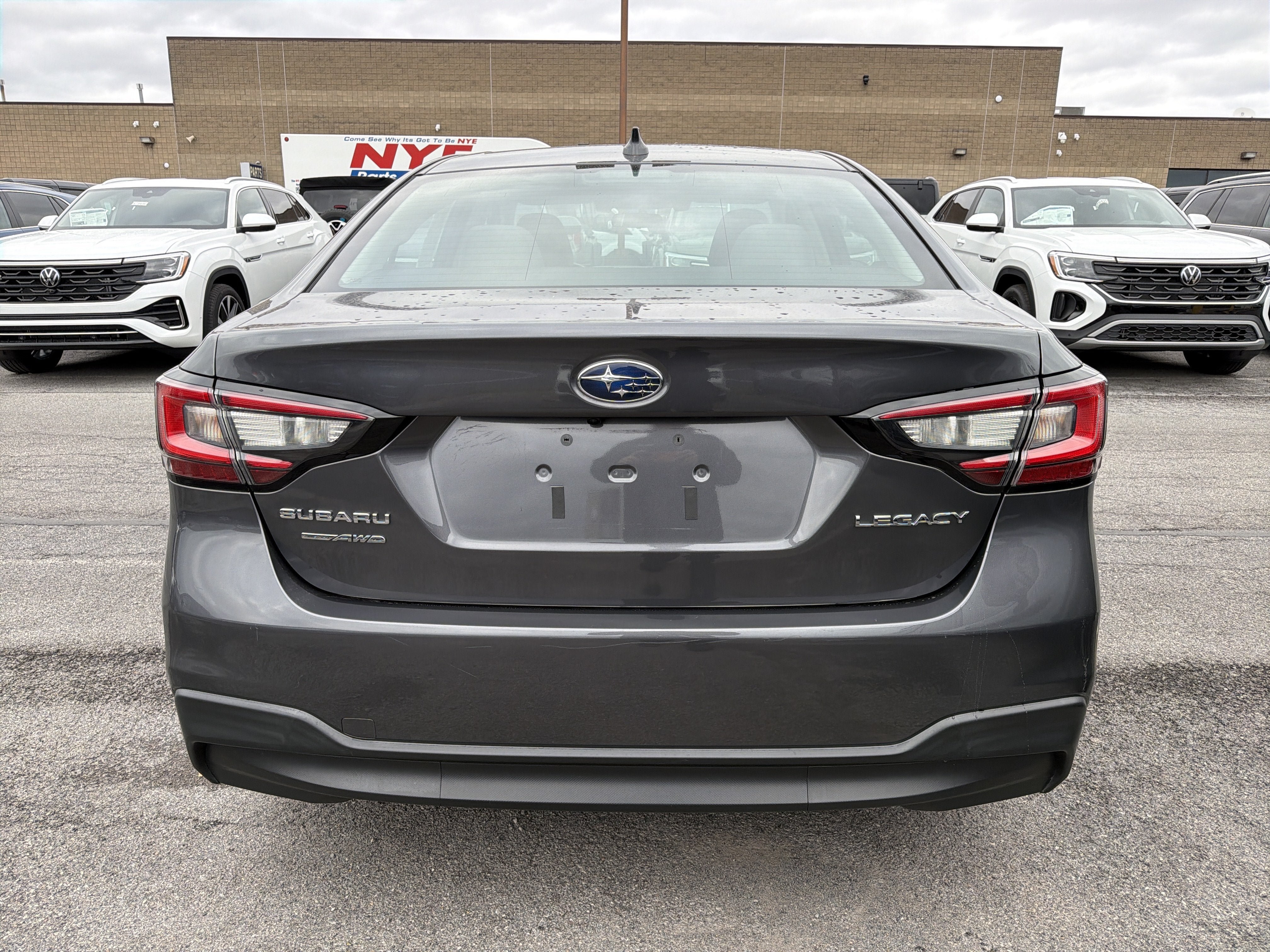 Used 2022 Subaru Legacy Premium AWD/4WD image 6