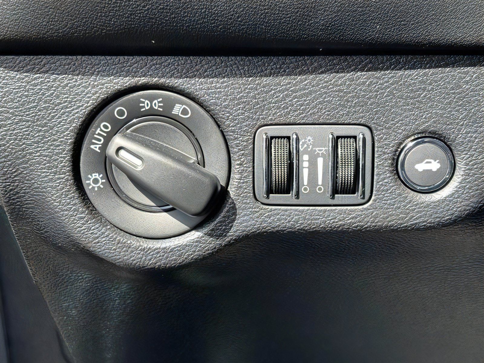 Used 2023 Dodge Challenger R/T Scat Pack RWD image 26