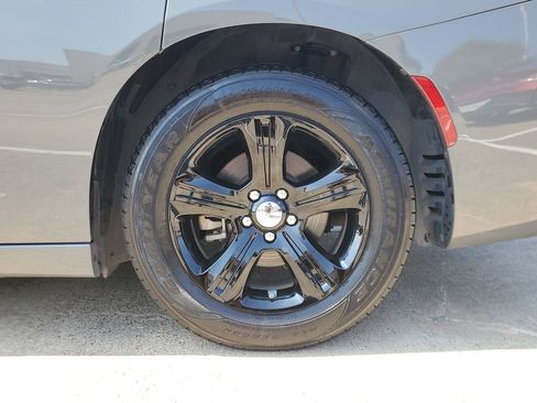 Used 2023 Dodge Charger SXT image 7