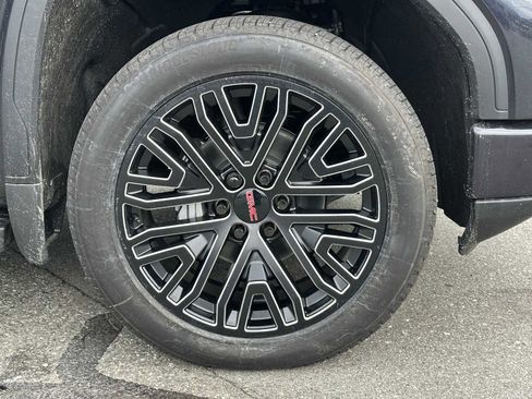 New 2026 GMC Sierra 1500 Denali w/ Denali Reserve Package image 9