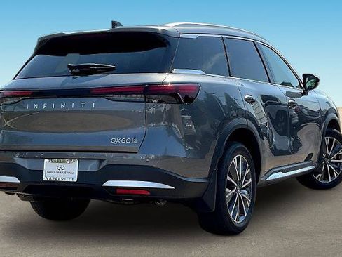 Certified 2026 INFINITI QX60 Luxe w/ Cargo Package AWD/4WD image 5